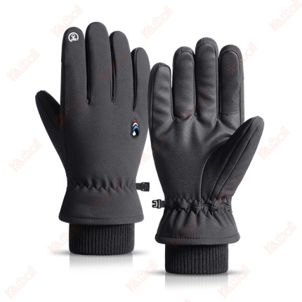 new ski gloves for men